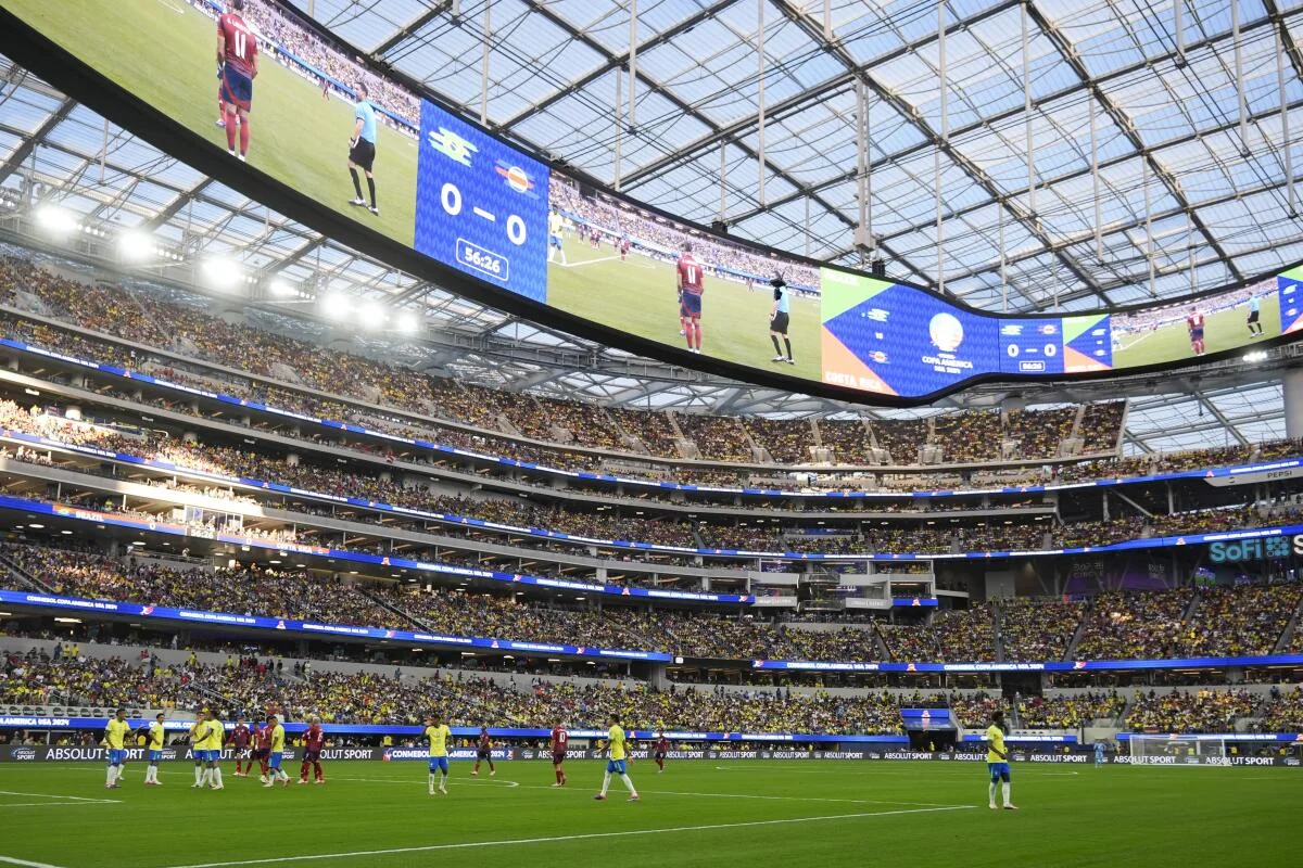 世界杯比赛体育场全景壮观画面